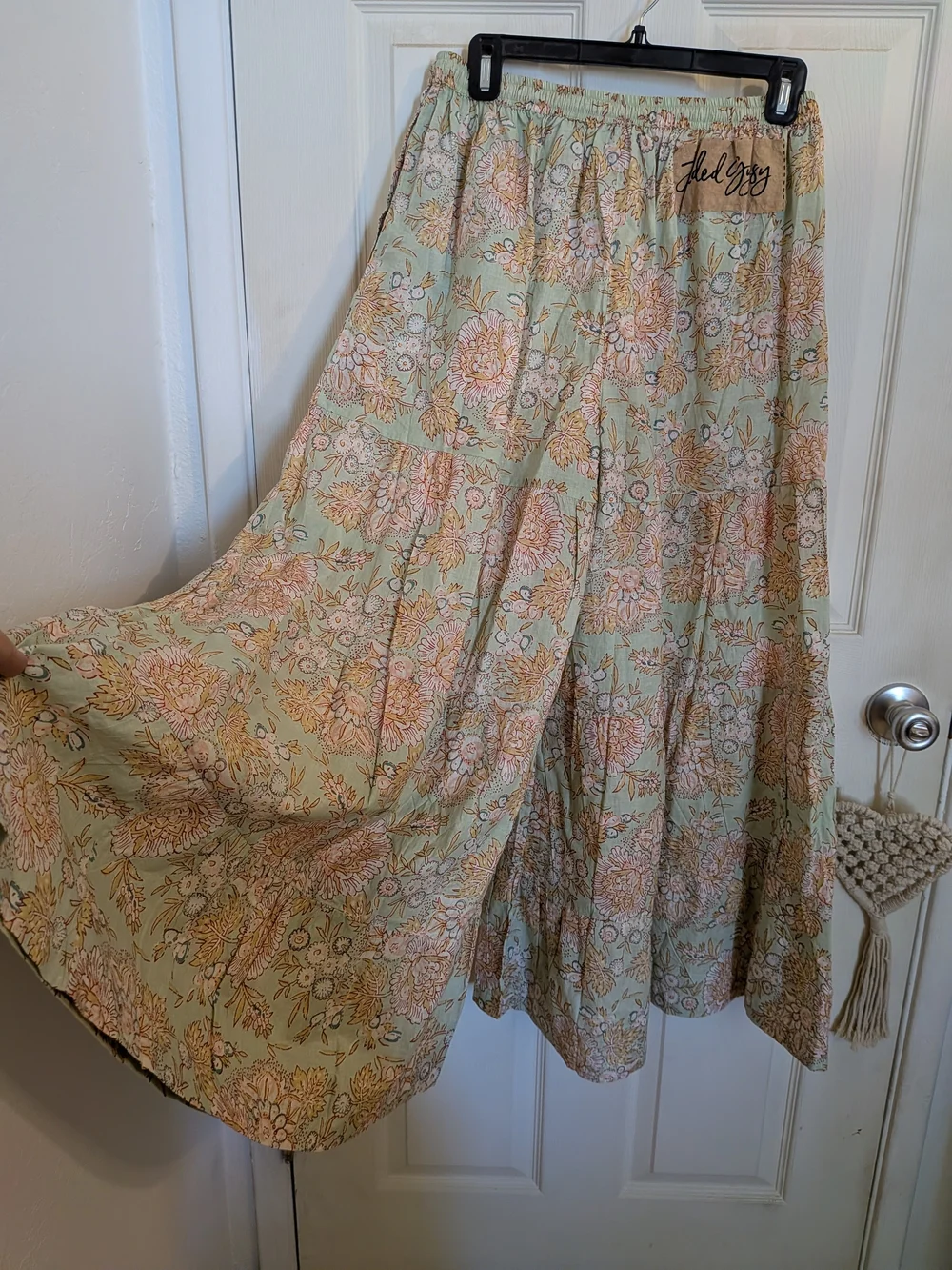 NWT Jaded Gypsy In The Meadow Wide Leg Pants- Light Sage & Pink - Picture 5 of 5